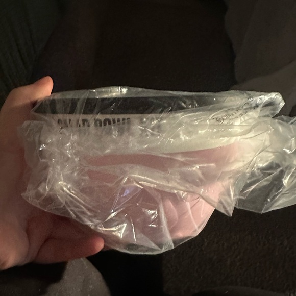 New swell salad bowl from fabfitfun - Picture 2 of 4